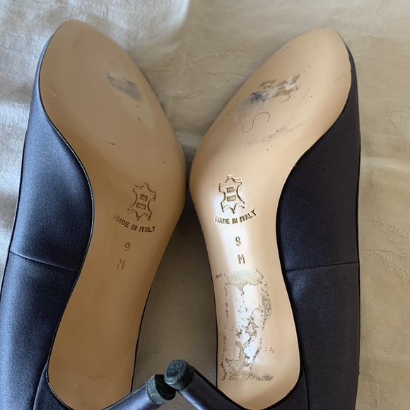 Isaac, Made in Italy, Blue Satin Peep Toe Pumps - EUC - size 9M - Picture 6 of 7